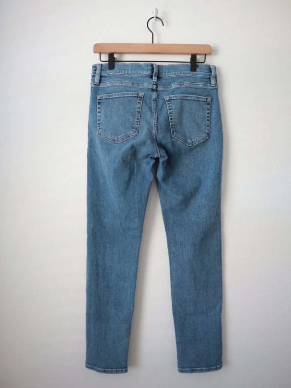 FRAME Le Garcon Jeans in Daphne Blue | 27 - Picture 7 of 7